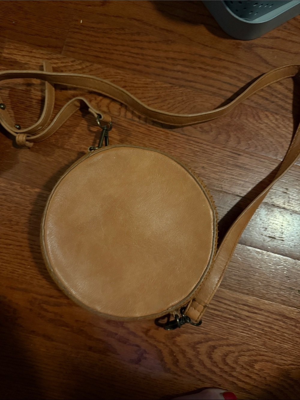 Universal Thread Tan Round Crossbody Bag